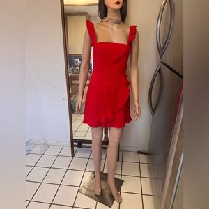 SHOWPO SIZE US 4 RED DRESS